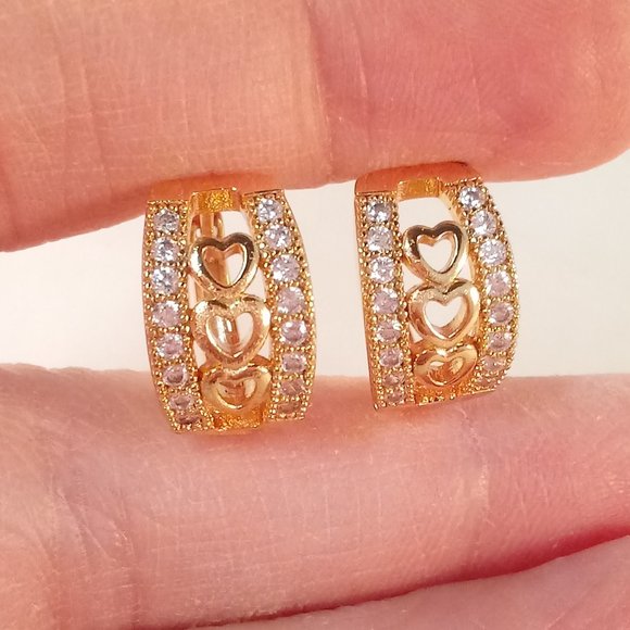 18K Yellow Gold Filled Heart layered Hollow Diamond Zircon Hoop Huggie Earrings - Picture 1 of 3